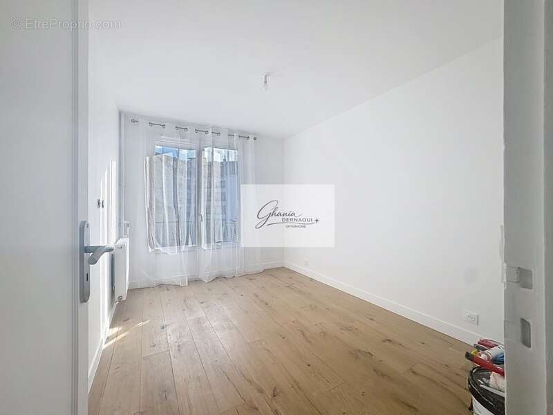 Appartement à LE PERREUX-SUR-MARNE