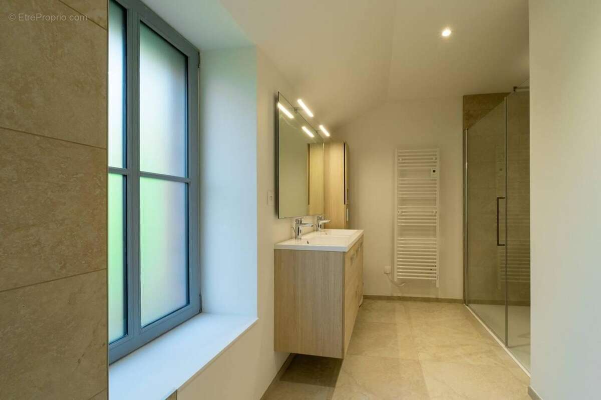 Maison à SUCE-SUR-ERDRE