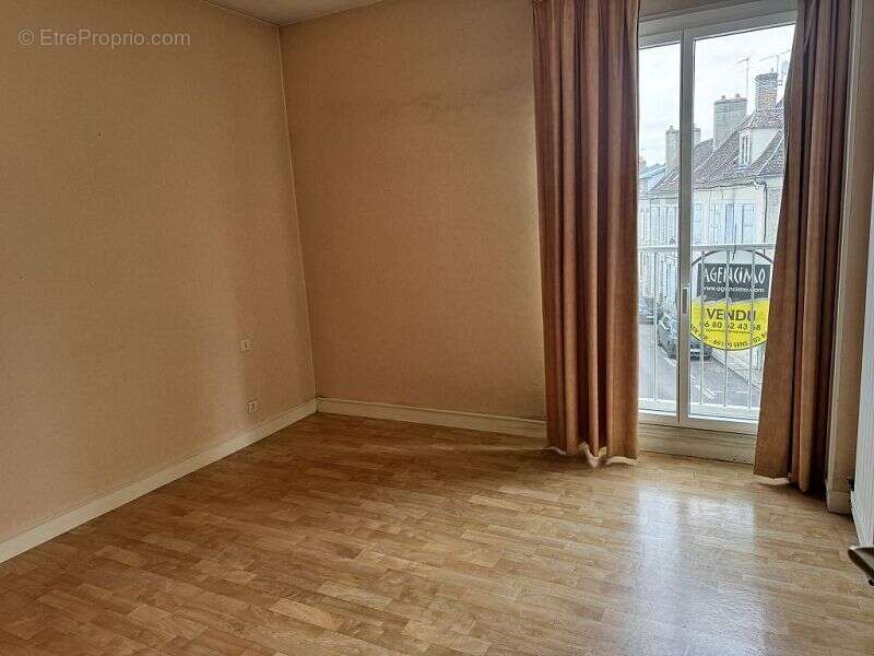 Appartement à SENS