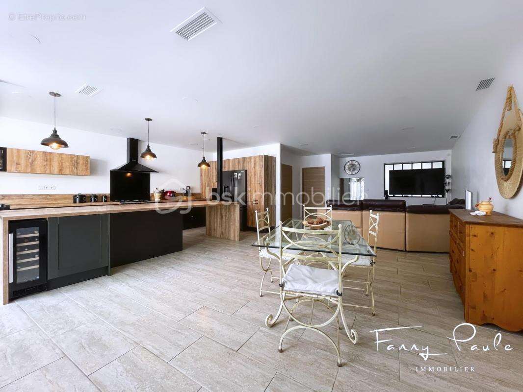 Maison à PUISSERGUIER