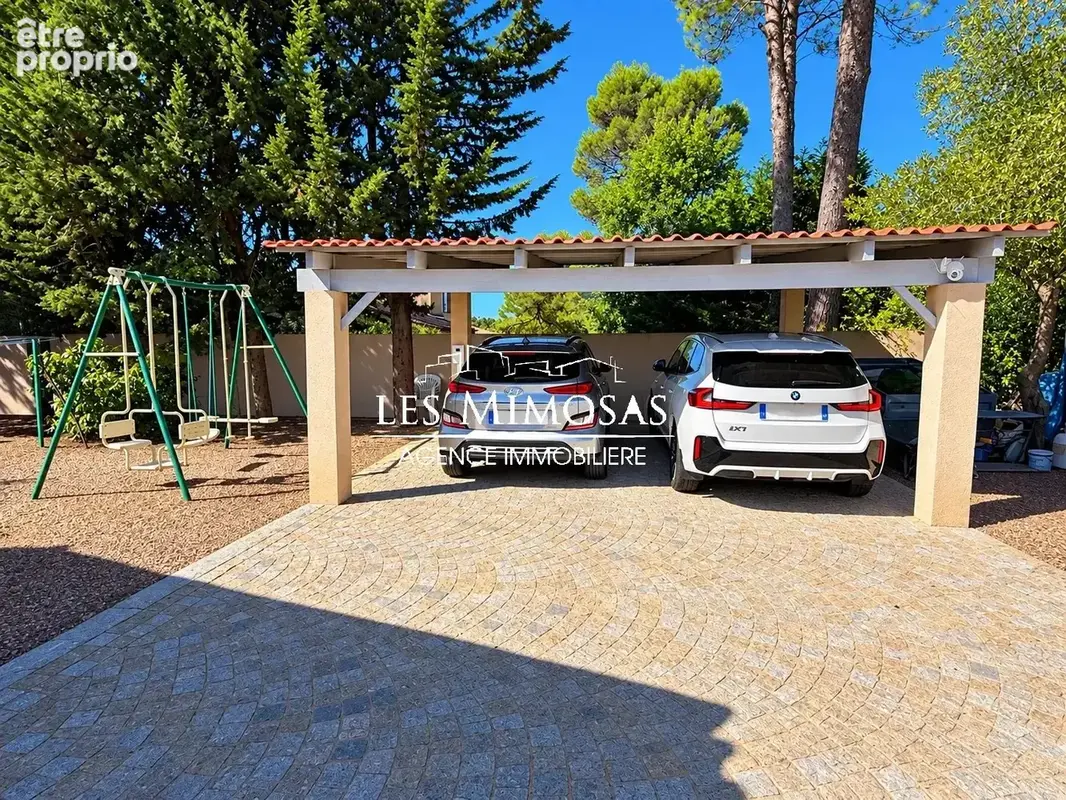 Vidauban, maison de plain-pied  – terrain 2500m² – piscine – garage - photo 32