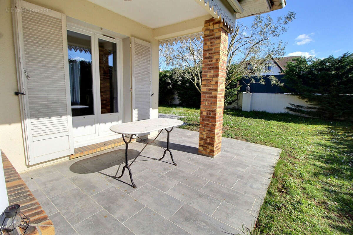 Maison à VERNOUILLET