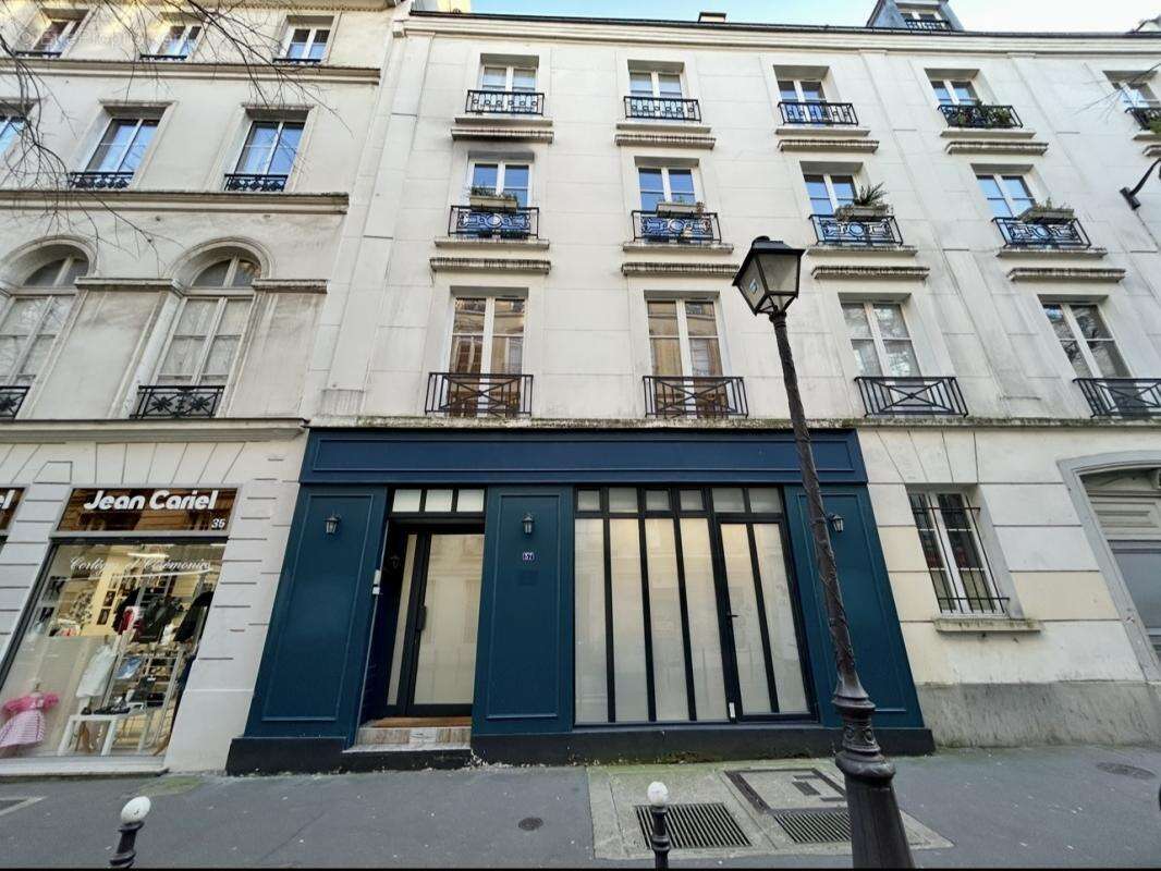 Commerce à PARIS-3E