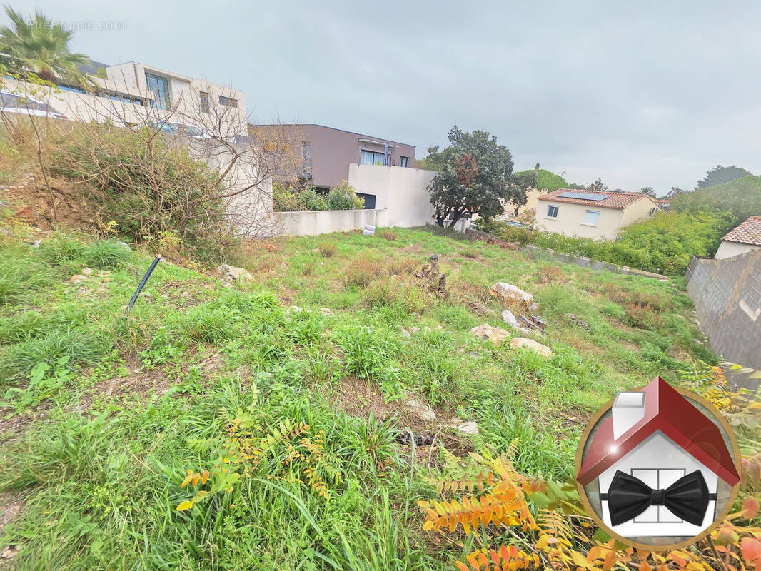 Terrain à FRONTIGNAN