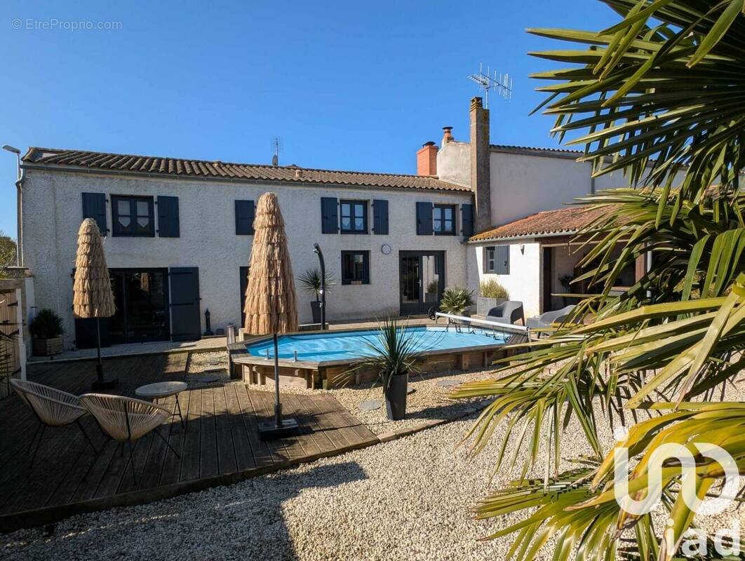 Photo 1 - Maison à MARSILLY