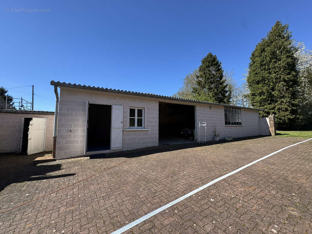 Maison à ACHEUX-EN-VIMEU