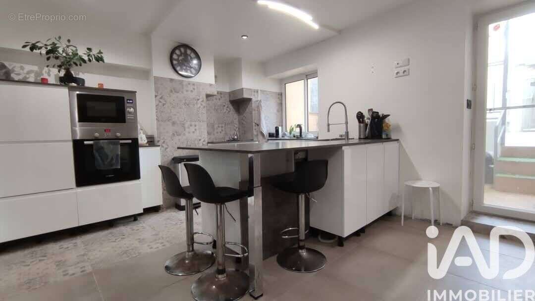 Photo 2 - Maison à MARSEILLE-3E