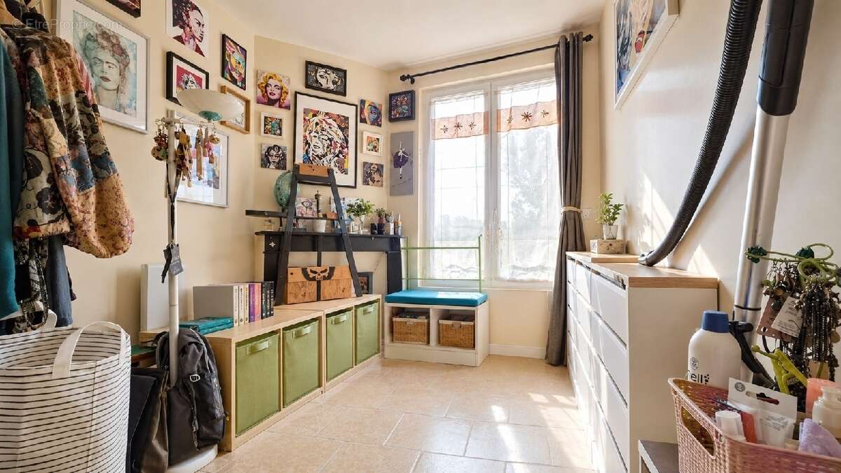 Appartement à LOUVRES