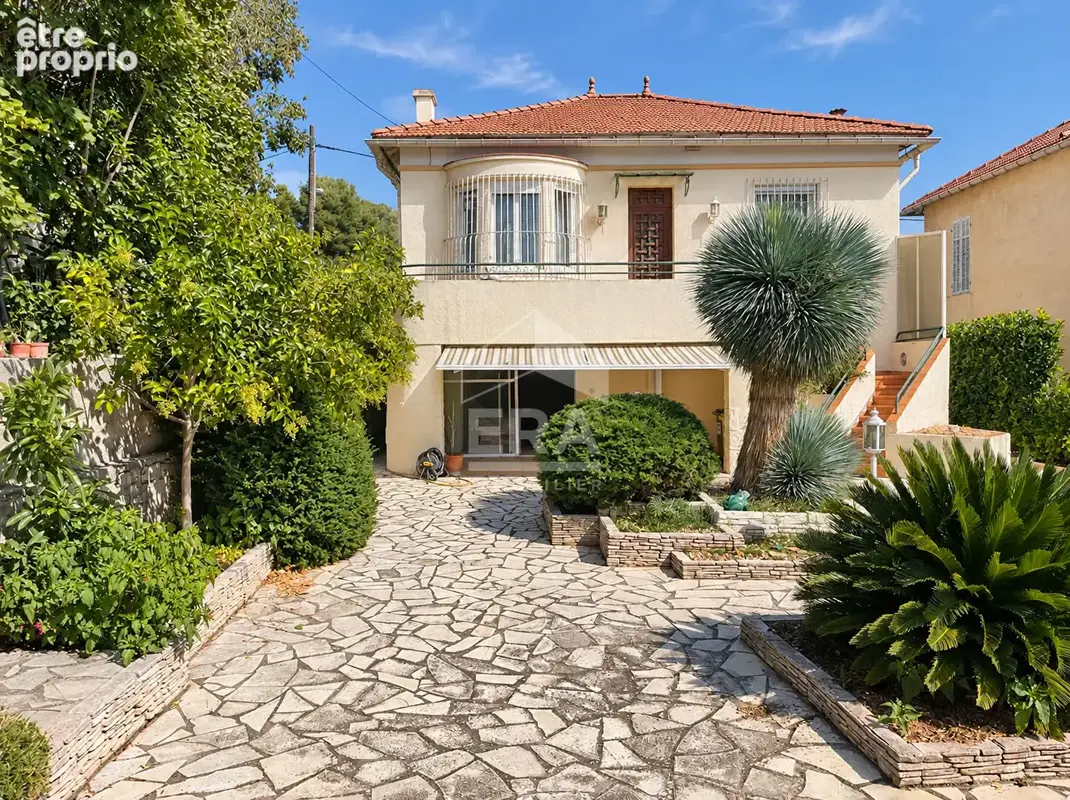 Photo Maison à Septemes-Les-Vallons au prix de 298 920€