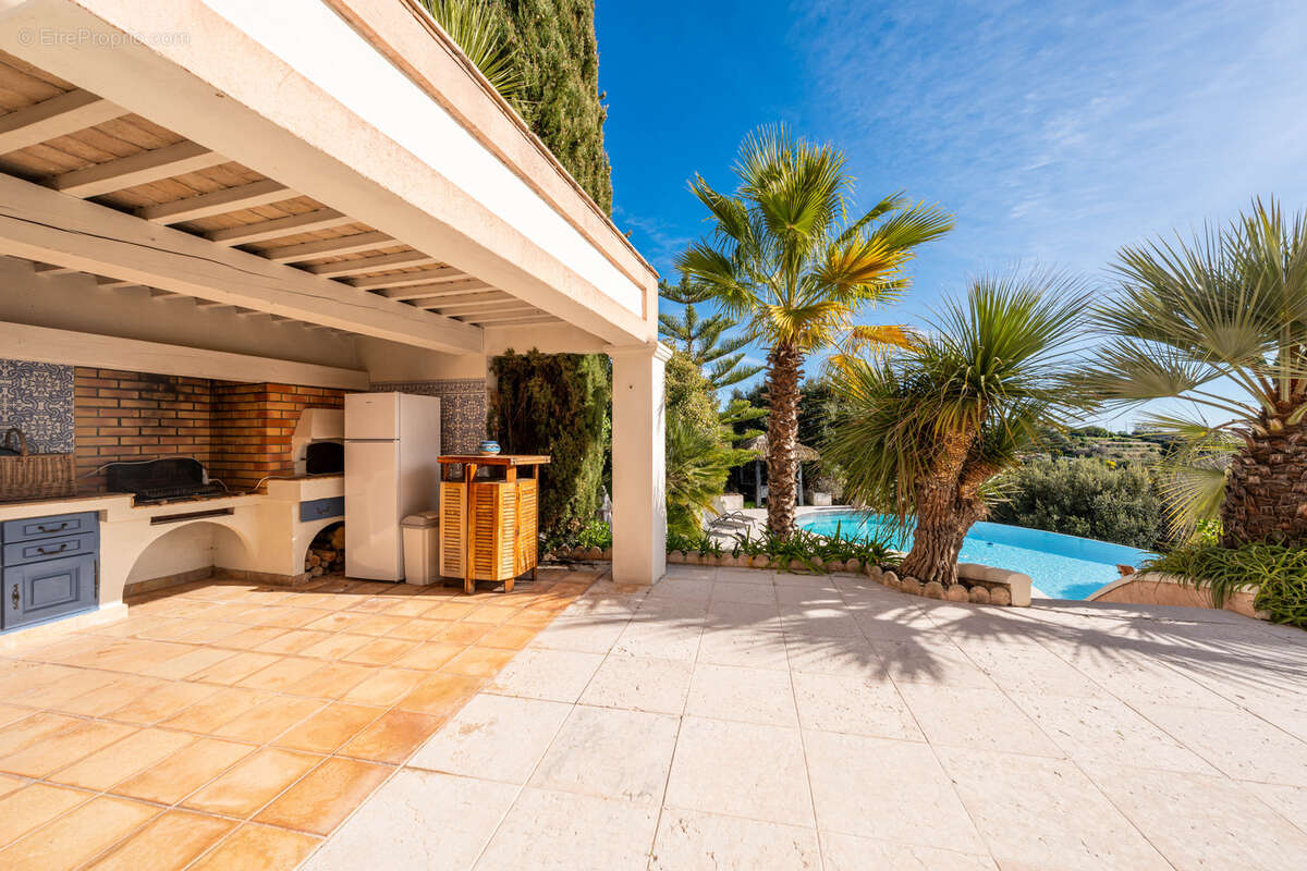 Maison à CAGNES-SUR-MER