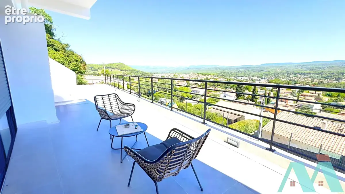 Appartement Type 3 avec vue dégagée belles prestations - photo 2