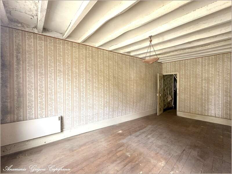 Maison à COURVILLE-SUR-EURE