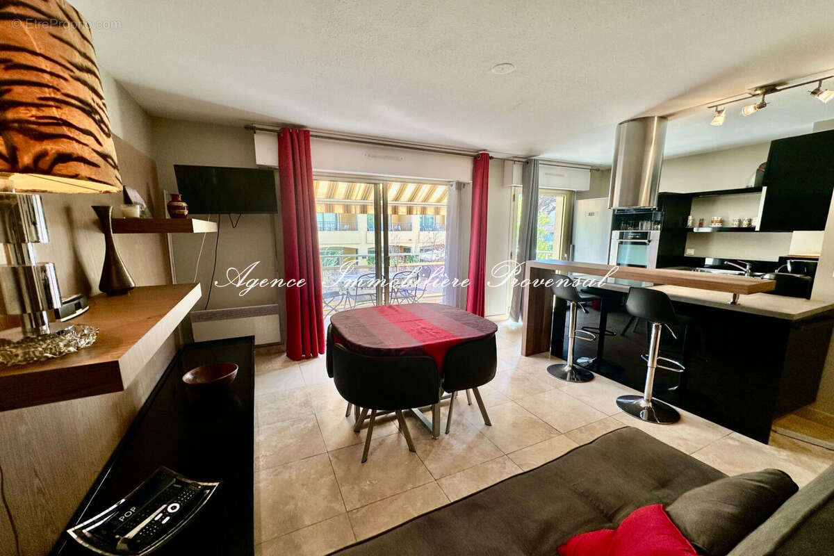 Appartement 33 m² à Sainte-Maxime  - photo 4