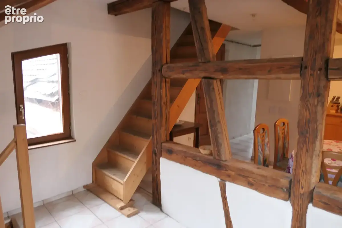RIBEAUVILLE - Appartement TRIPLEX au cœur du centre historique - photo 3