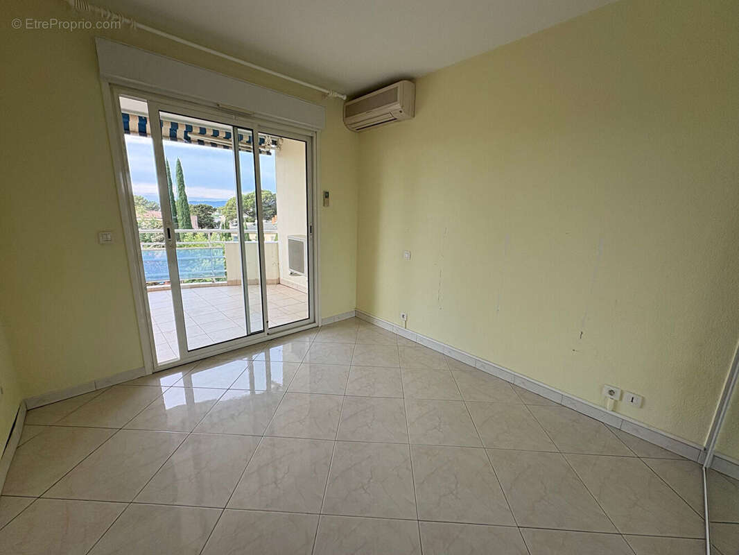 Appartement à SAINT-RAPHAEL