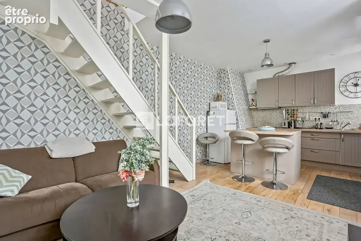 Appartement à PARIS-20E