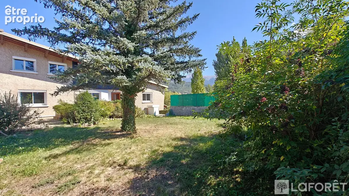 Appartement à EMBRUN