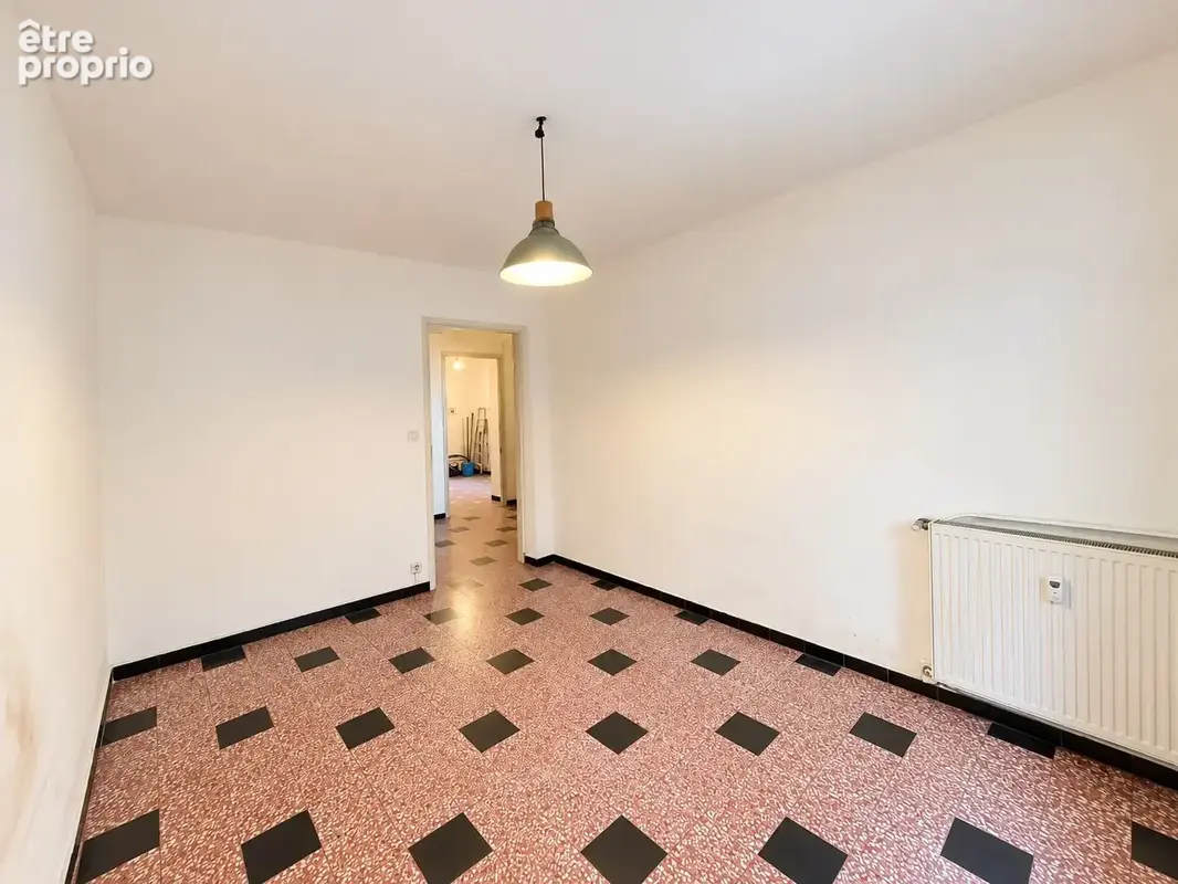 Toulon   champ de mars  appartement rdc  t3 de 56,49 m2 - photo 5