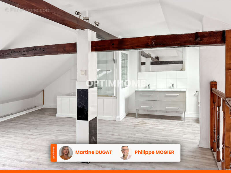 Appartement à VICHY