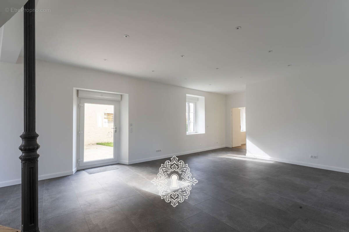 Maison à BRAY-SUR-SEINE