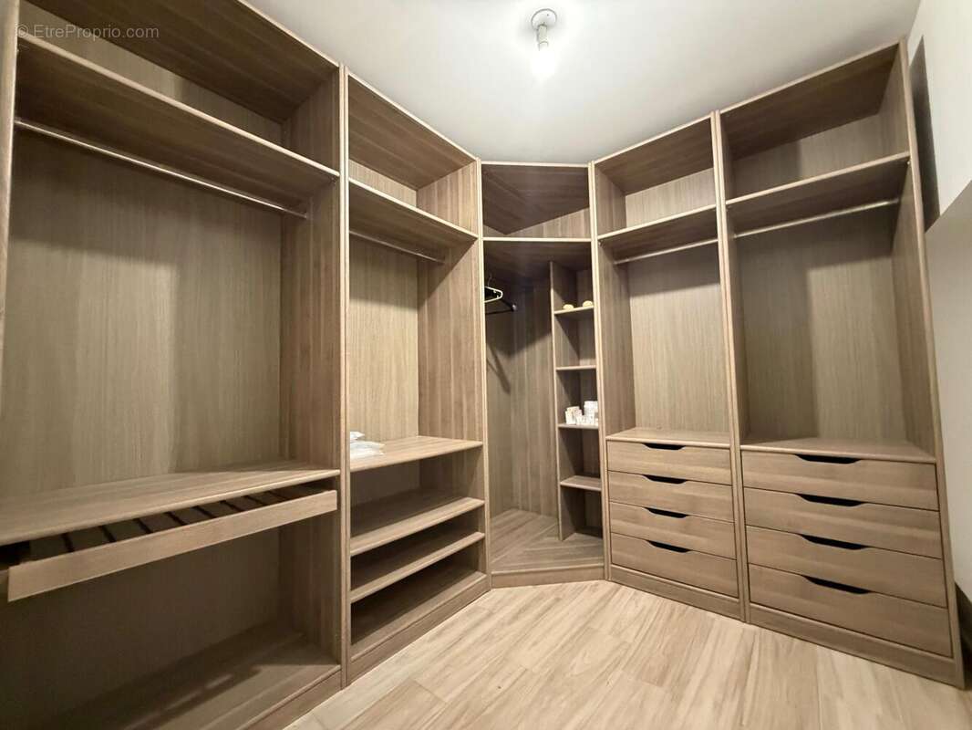 Photo 8 - Appartement à SEPTEMES-LES-VALLONS