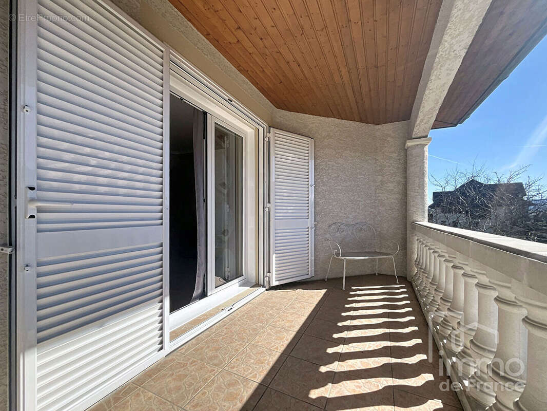 Maison à ORNEX