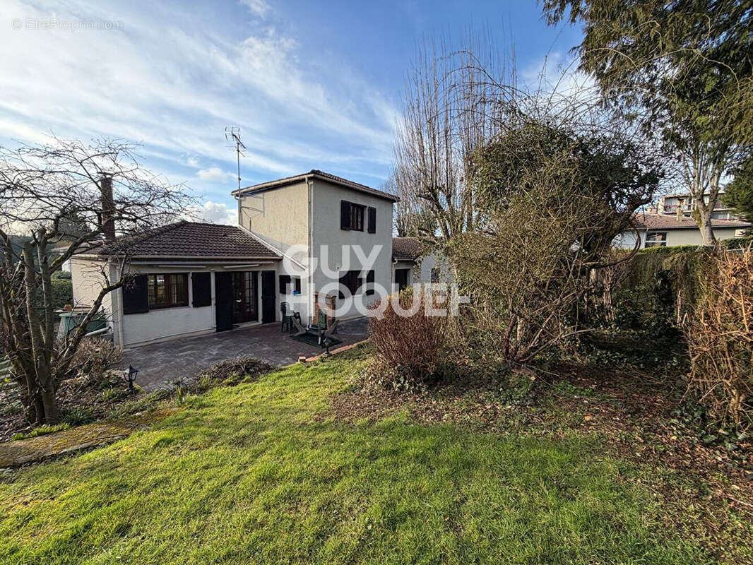 Maison à GRETZ-ARMAINVILLIERS