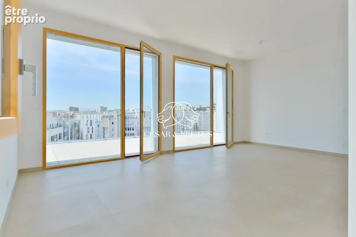 Appartement 5 pièces 108 m² à vendre à Lyon-7e (69007) - photo 3