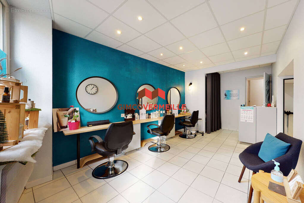 Maison à MAURECOURT