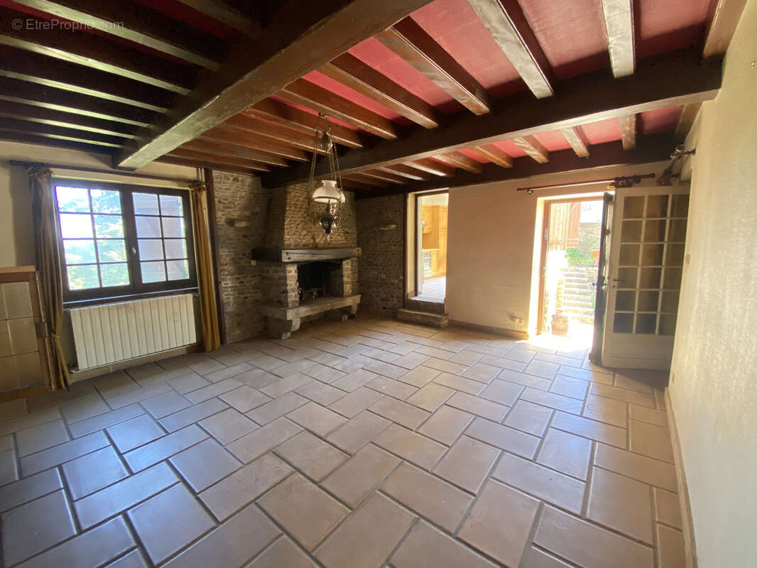 Maison à ROCHE-LA-MOLIERE