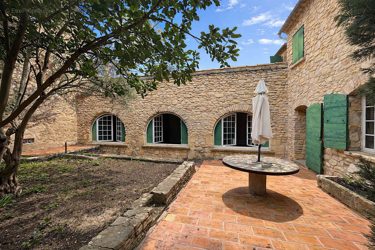 Maison à LANCON-PROVENCE