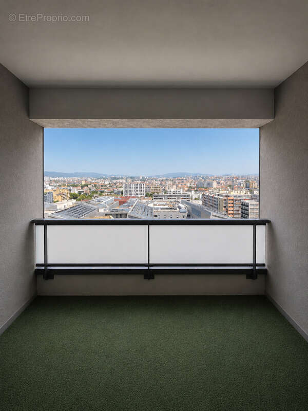 A VENDRE - T2 avec parking - Boulevard de Paris - photo 3