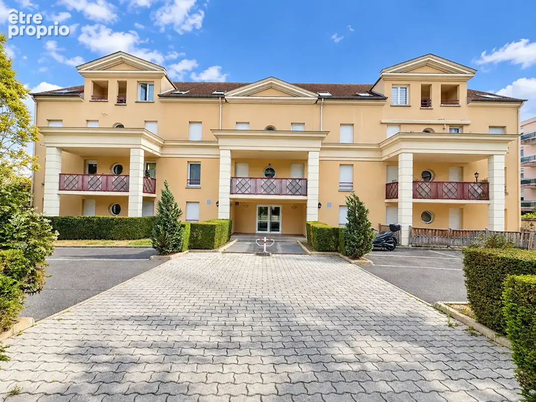 A VENDRE  Appartement Melun 2 pièces 52 m2 Terrasse 15 m²  Parking  Plein centre-ville - photo 7