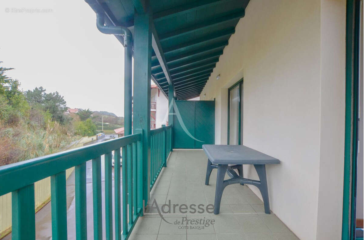 Appartement  3 pièce(s) 53 m2, terrasse et parking - photo 4