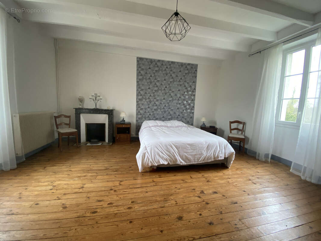 Maison à SAINT-SATURNIN