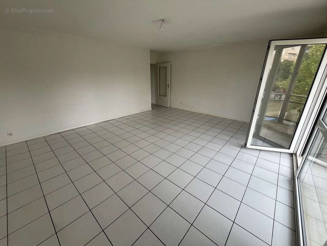 Appartement à FONTAINE-LES-DIJON