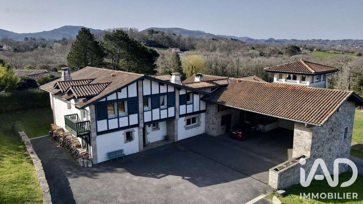 Photo 2 - Maison à URRUGNE