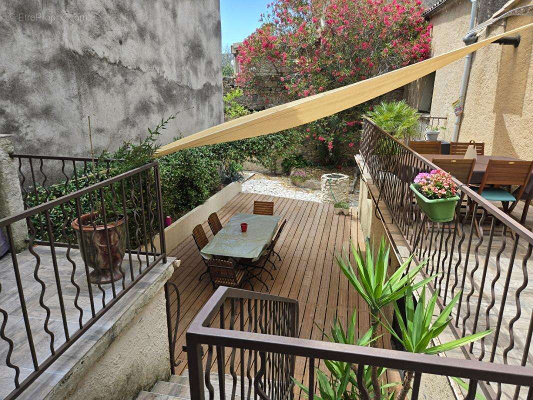 Maison à QUISSAC