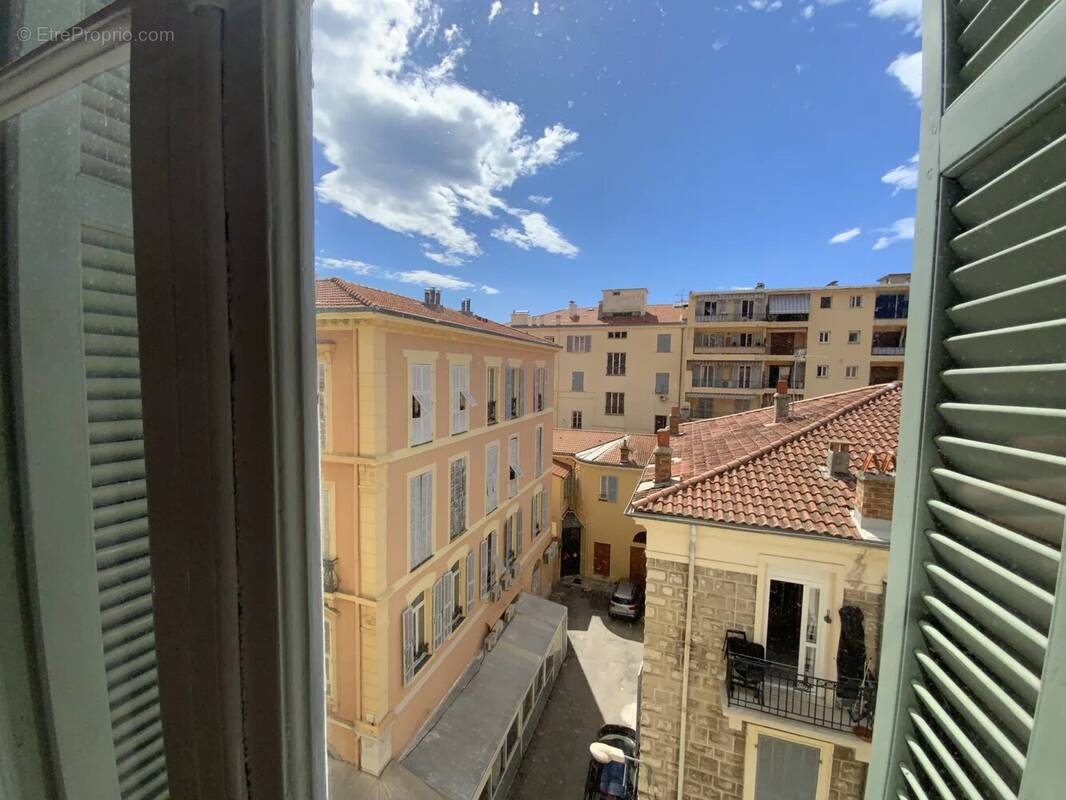 Appartement à MENTON