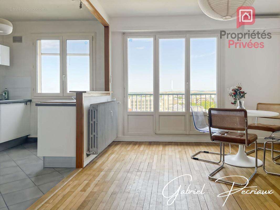Appartement Troyes 3 pièce(s) 64.64 m2 avec 2 balcons - photo 2
