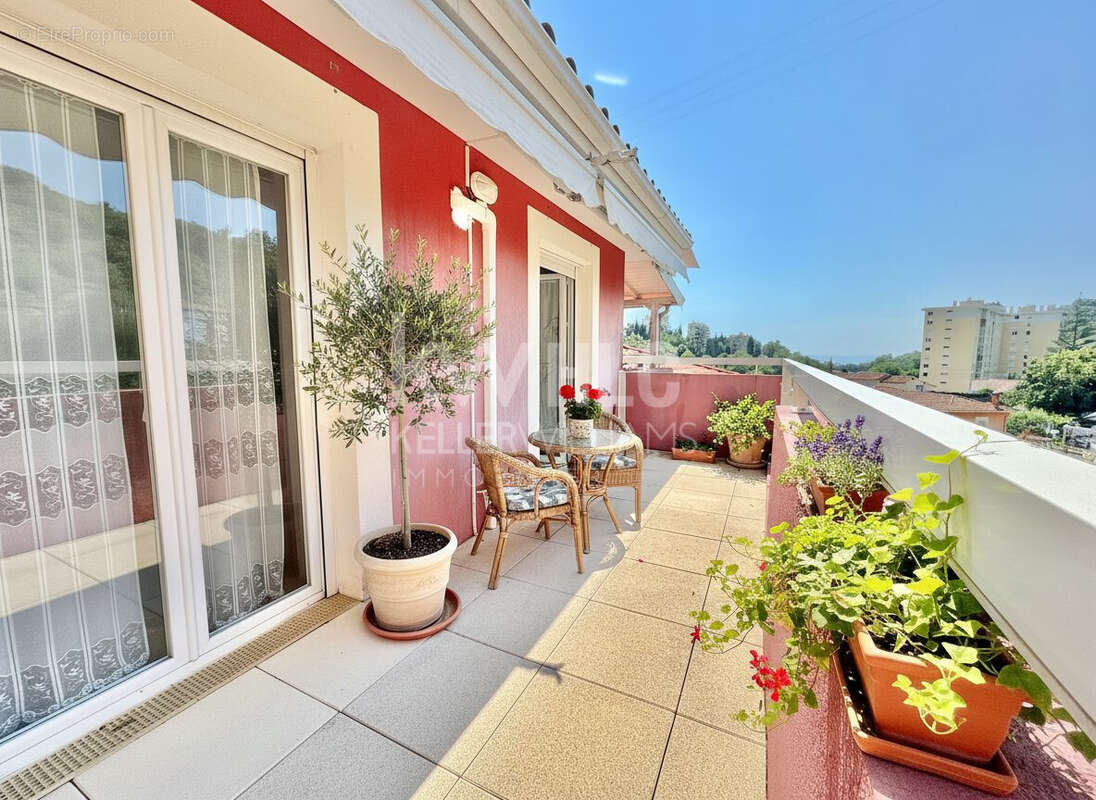 Appartement 38 m² à Menton  - photo 2