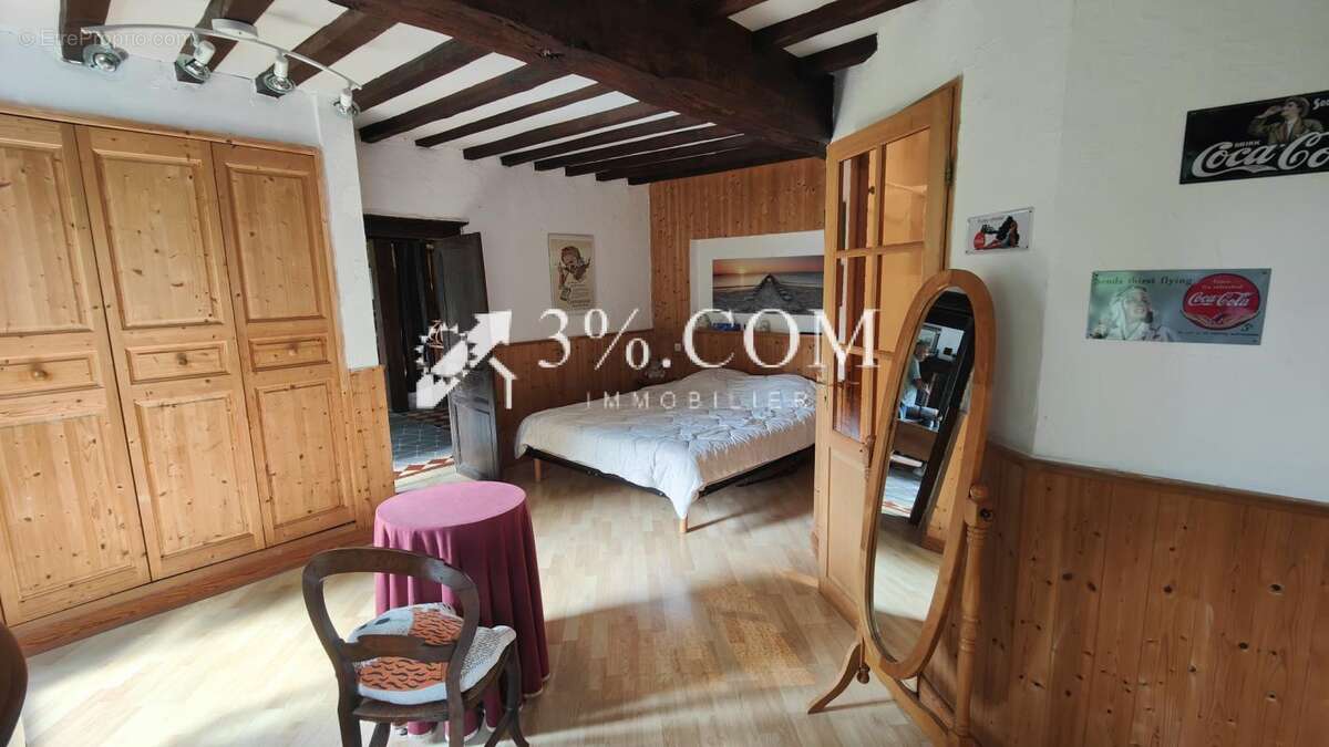 Maison à LUXEY