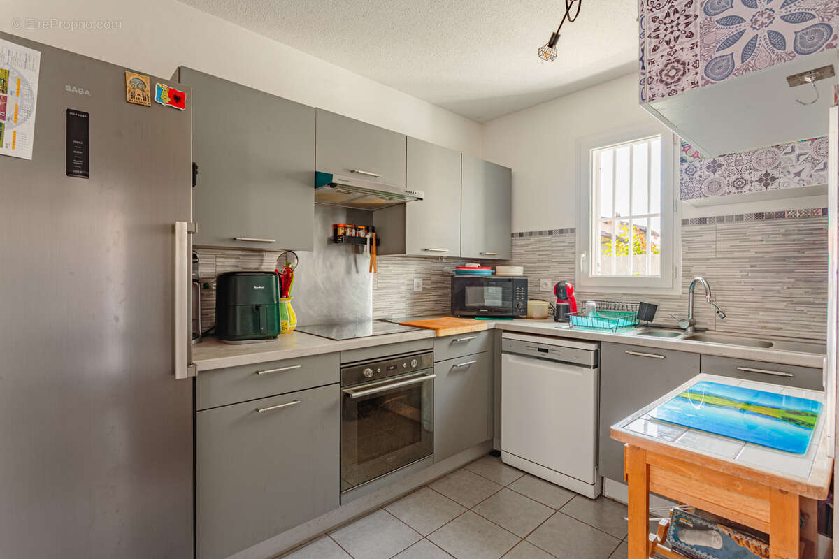 Maison T5 mitoyenne en duplex de 98m2 - Quartier calme - Bénesse-Maremne - photo 3