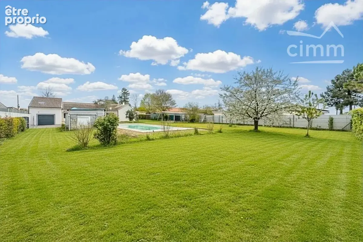 Maison familiale T9 avec piscine - photo 16