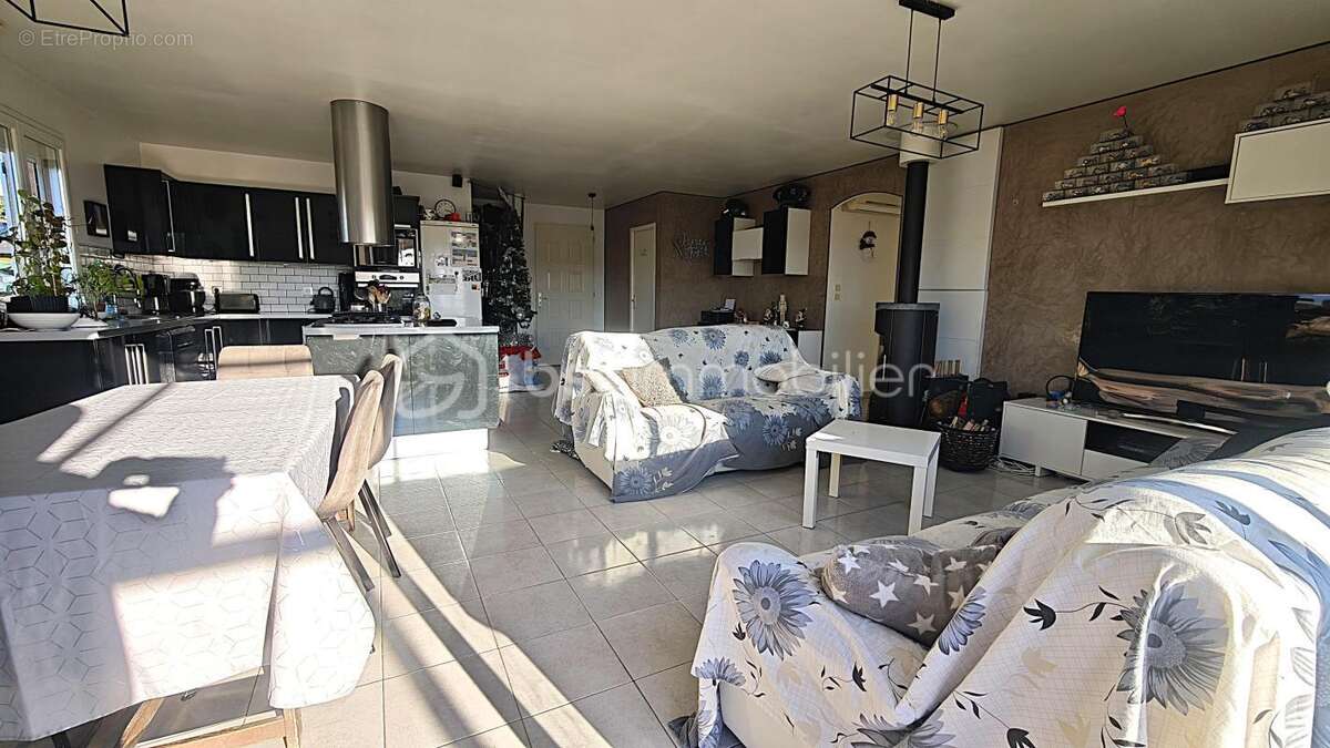 Maison à MONTASTRUC-LA-CONSEILLERE