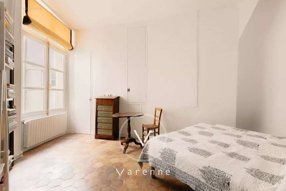 Appartement à PARIS-5E