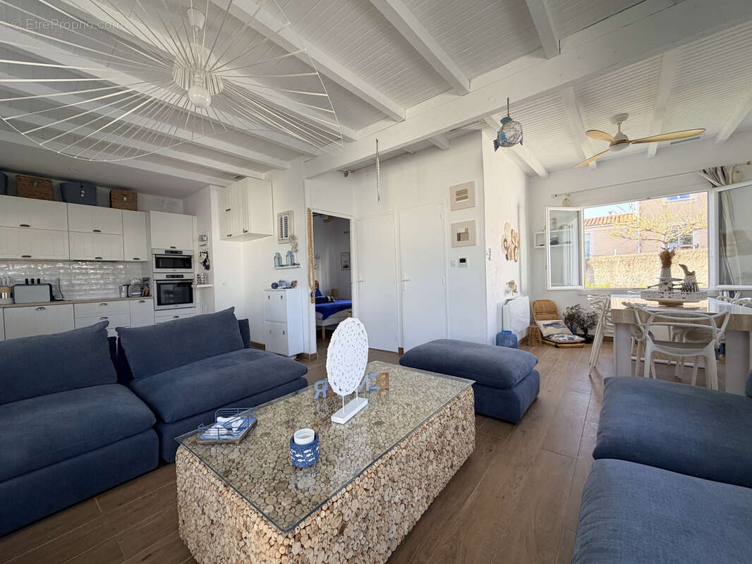 Maison à FRONTIGNAN