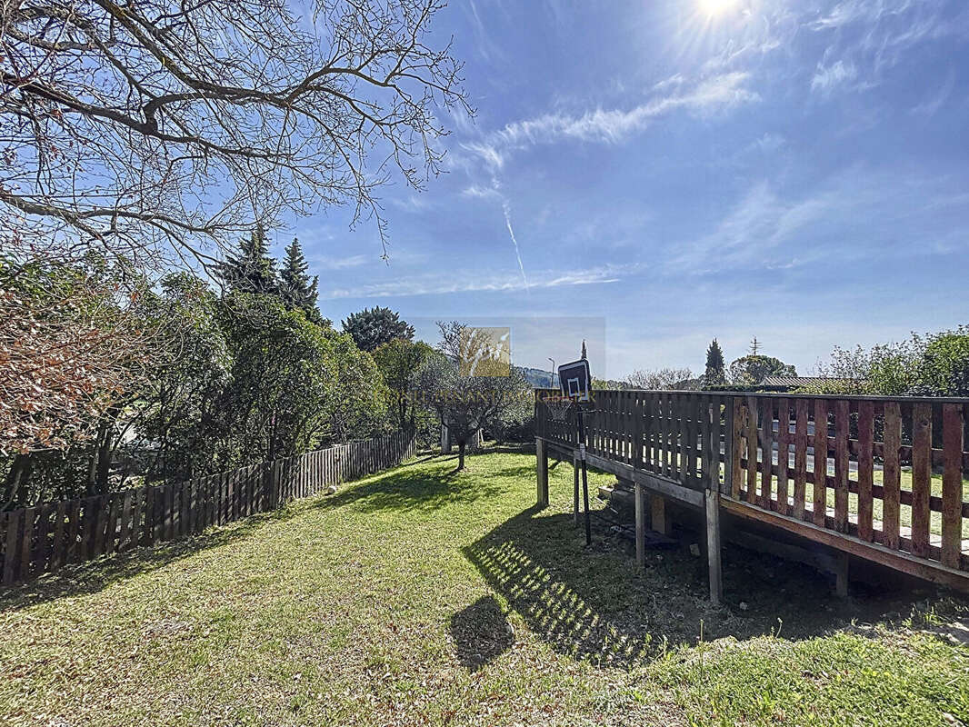 Terrain à CARPENTRAS