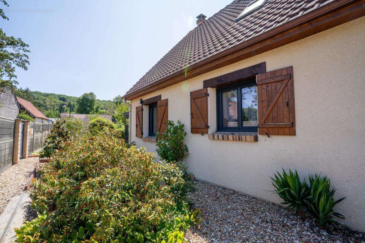 Maison de 5 pièces de 108 m² à Amfreville-sur-Iton - photo 21