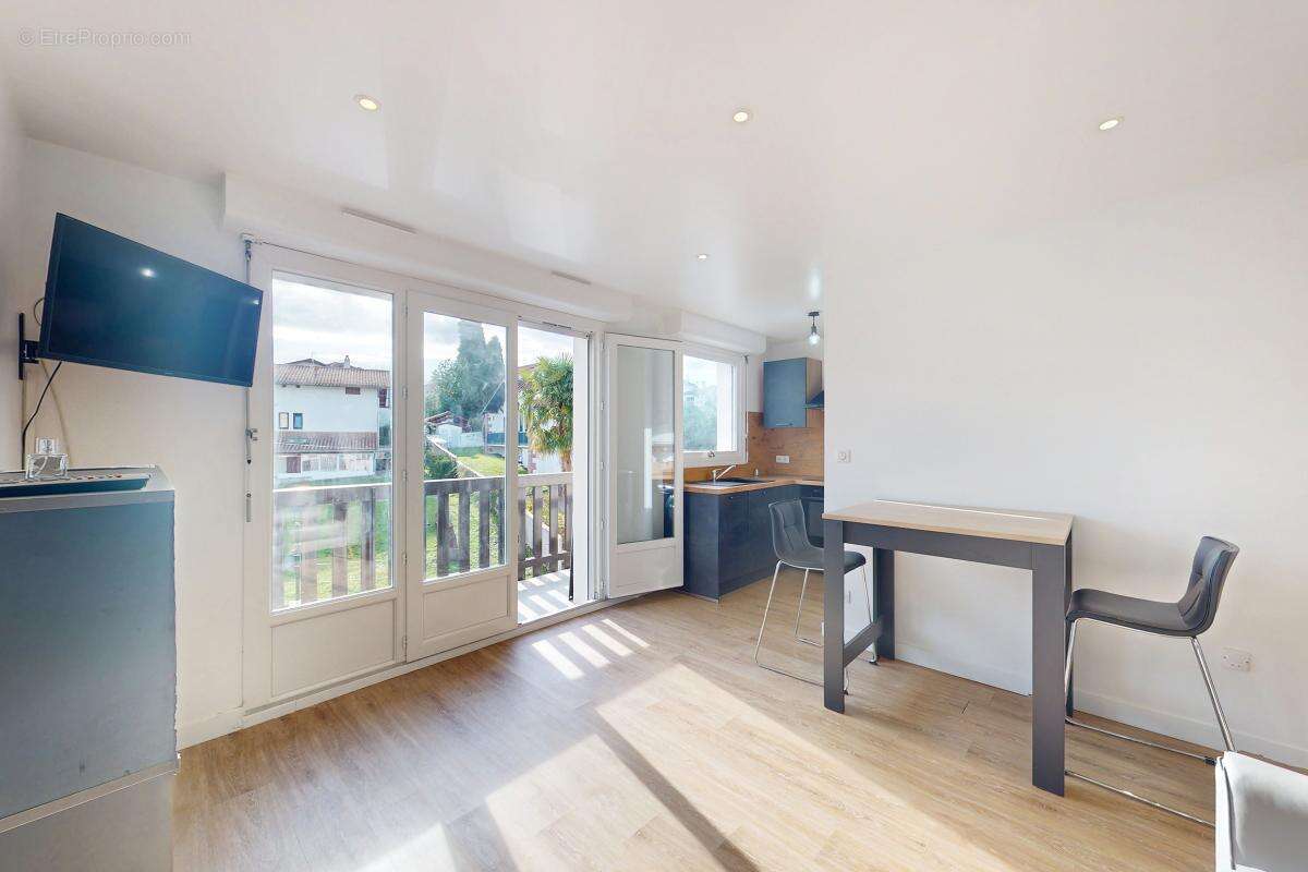 Appartement à CAMBO-LES-BAINS